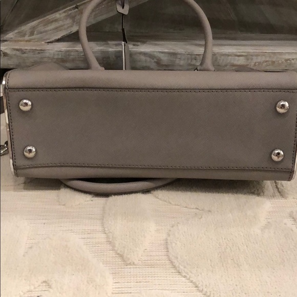 Michael Kors Handbag - Picture 7 of 7